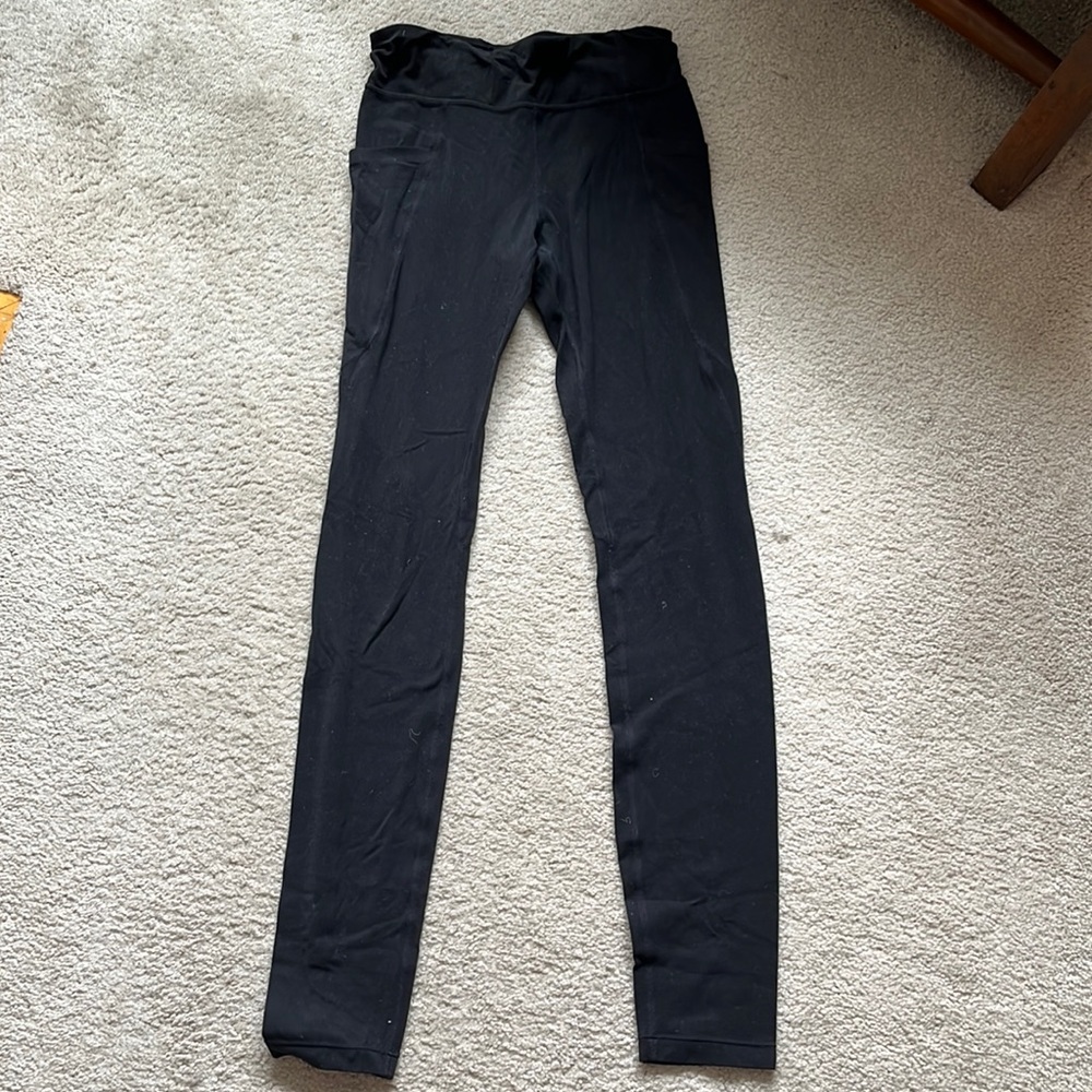 Athleta Girls leggings w pockets